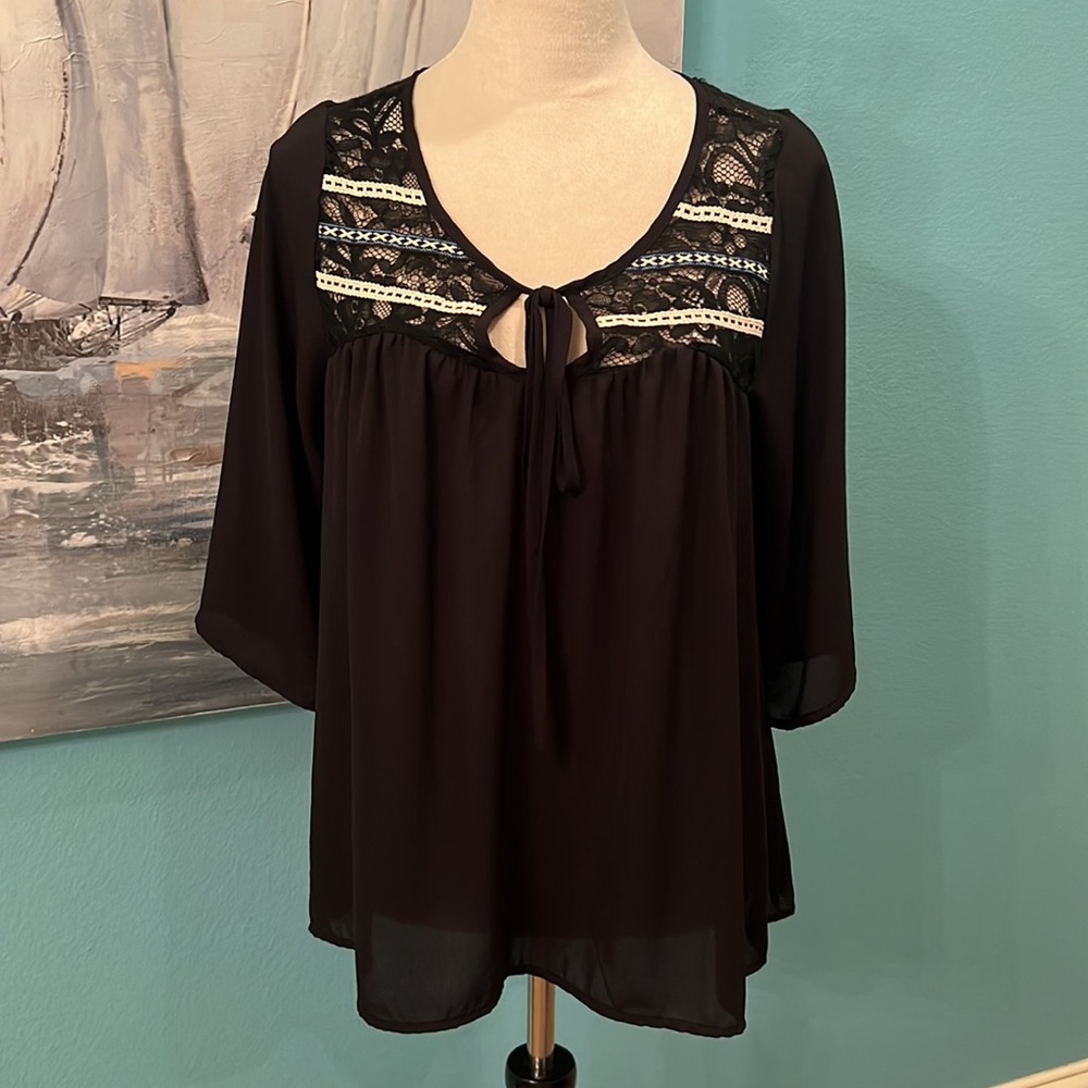 ZOUK Black Lace Bohemian Style Blouse, Small